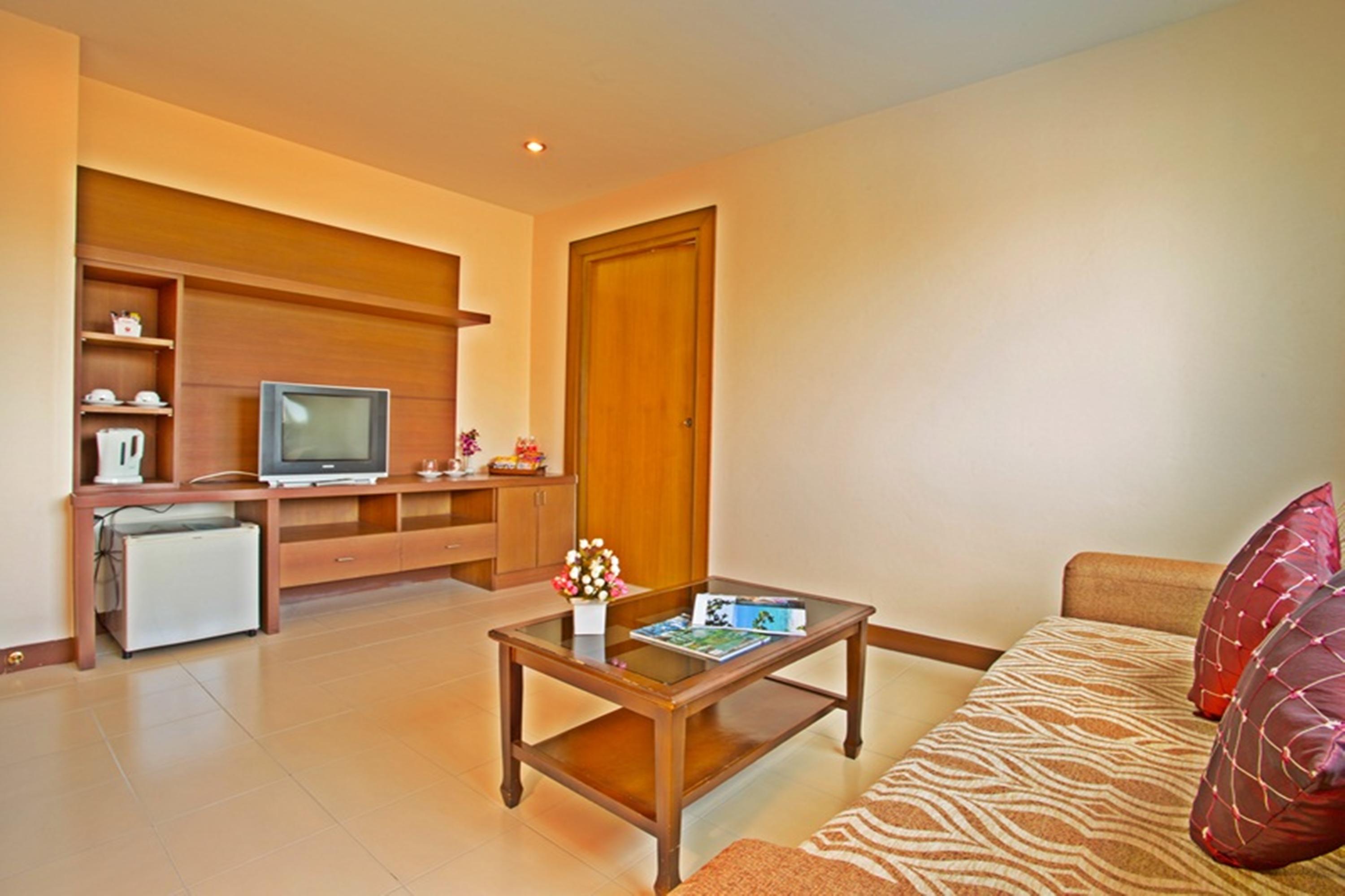 Eastiny Plaza Hotel Pattaya Exterior foto