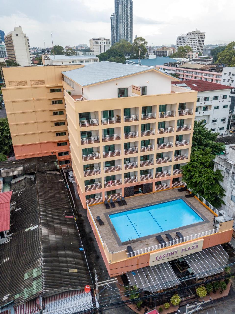 Eastiny Plaza Hotel Pattaya Exterior foto